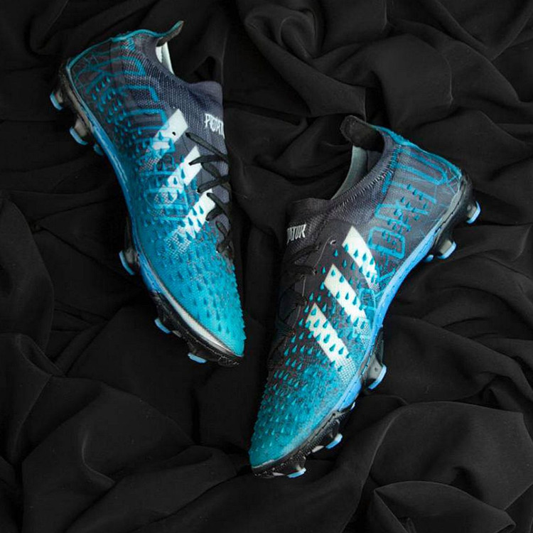 کفش فوتبال آدیداس پردیتور فریک آبی مشکی Adidas Predator Freak