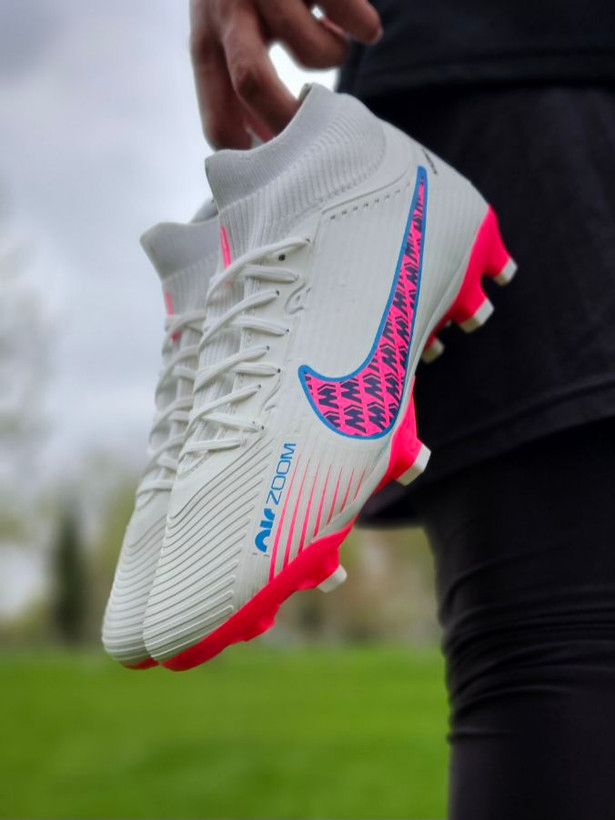 کفش فوتبال ویپور۱۵ سفید صورتی Nike vapor15