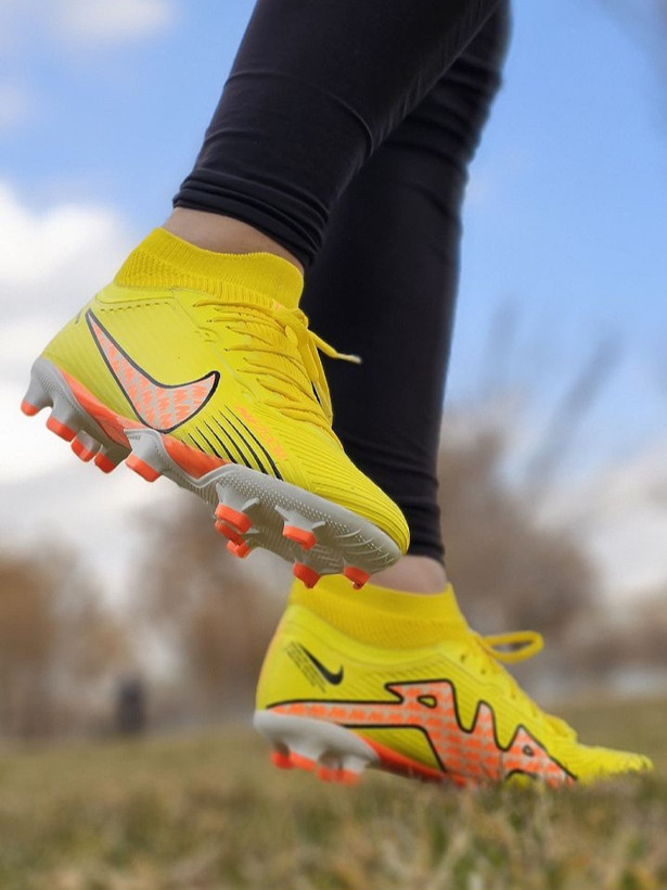 کفش فوتبال ویپور۱۵ زرد نارنجی Nike vapor15