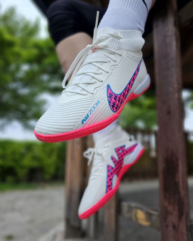 کفش فوتسال ویپور۱۵ سفیدصورتی Nike Vapor15