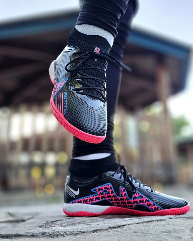 کفش فوتسال ویپور۱۵ مشکی صورتی Nike Vapor15