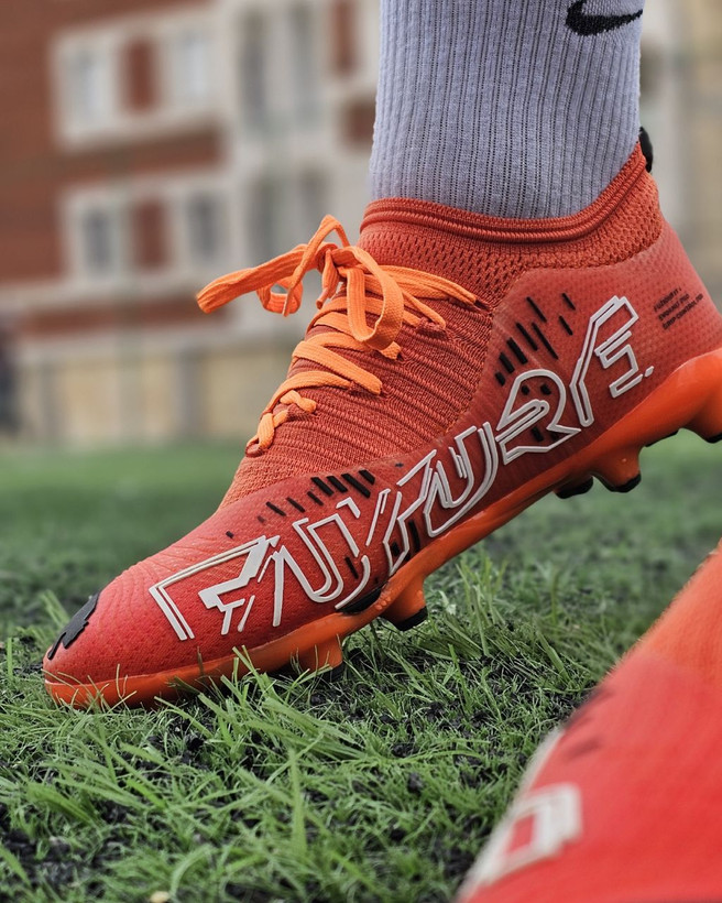 کفش فوتبال پوما فیوچر نارنجی Puma Future