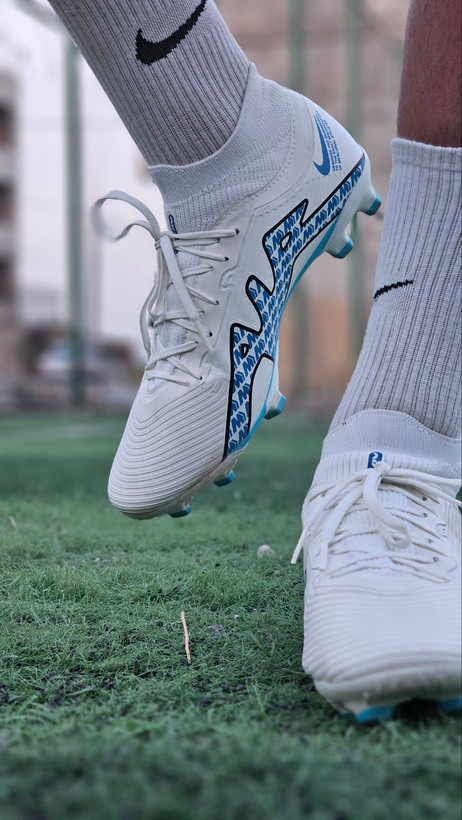 کفش فوتبال ویپور۱۵ سفید آبی Nike vapor15