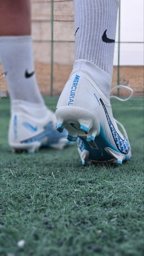 کفش فوتبال ویپور۱۵ سفید آبی Nike vapor15