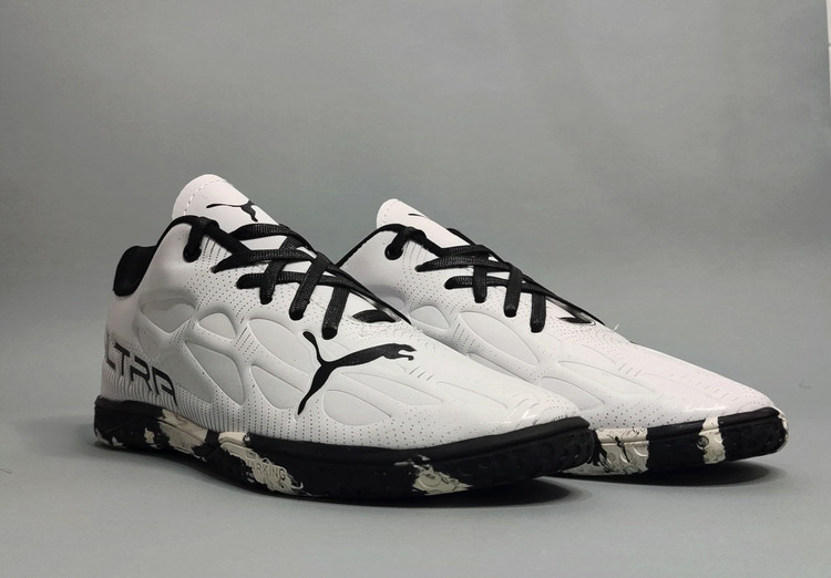 کفش فوتسال پوما الترا سفید Puma Ultra