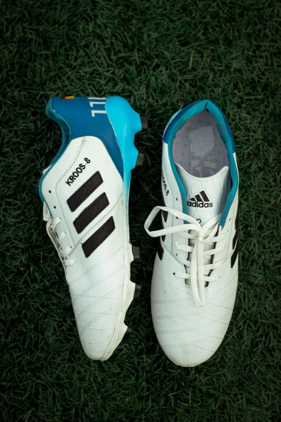 کفش فوتبال آدیداس کروس سفید ابی Adidas Kroos