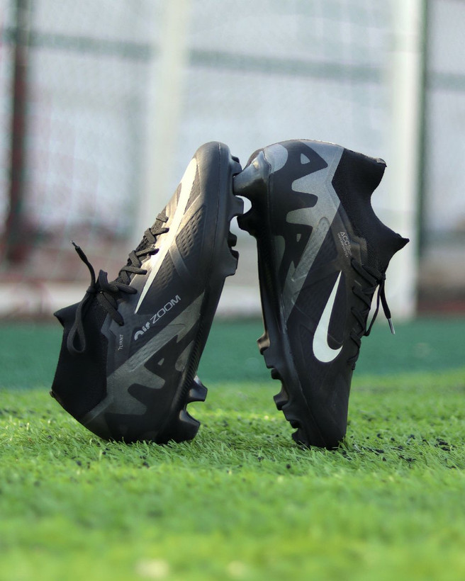 کفش فوتبال نایک ایرزوم مشکی ساقدار Nike Airzoom