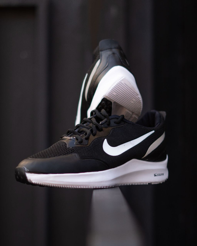 کفش نایک ایروزم مشکی سفید Nike Airzoom