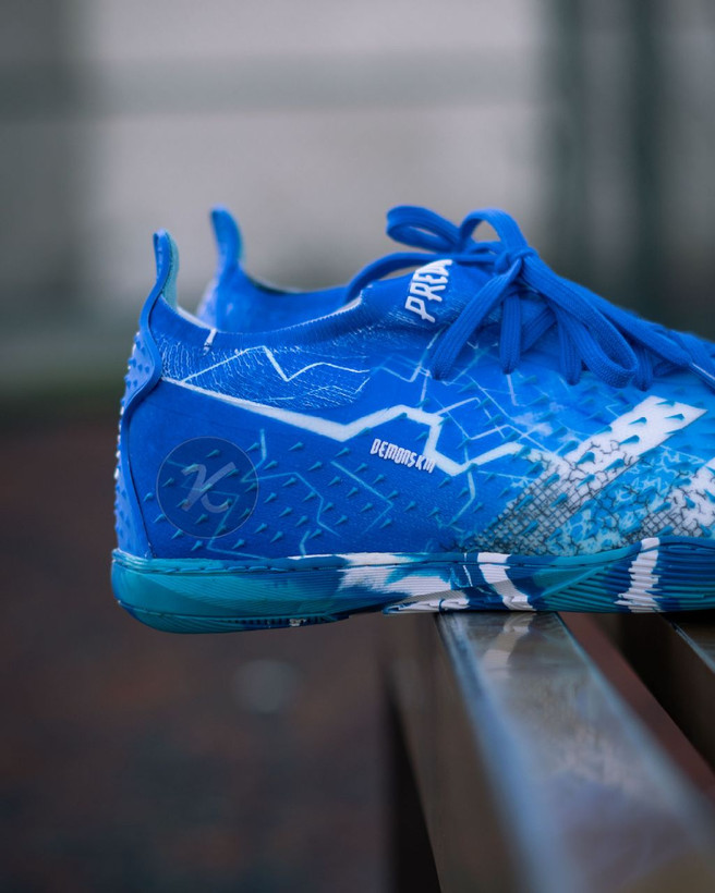 کفش فوتسال آدیداس پردیتور فریک آبی Adidas Predator Freak
