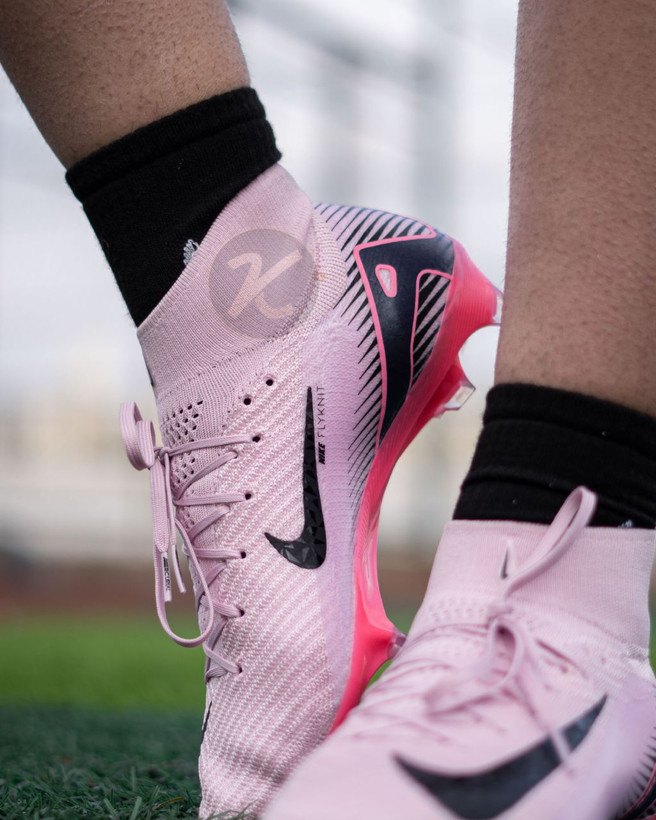 کفش فوتبال نایک ویپور۱۶ صورتی ساقدار Nike vapor16