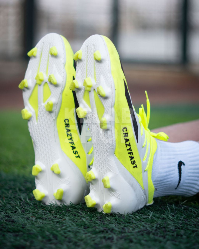کفش فوتبال میکس کریزی فست سفید فسفری Adidas X Crazy Fast