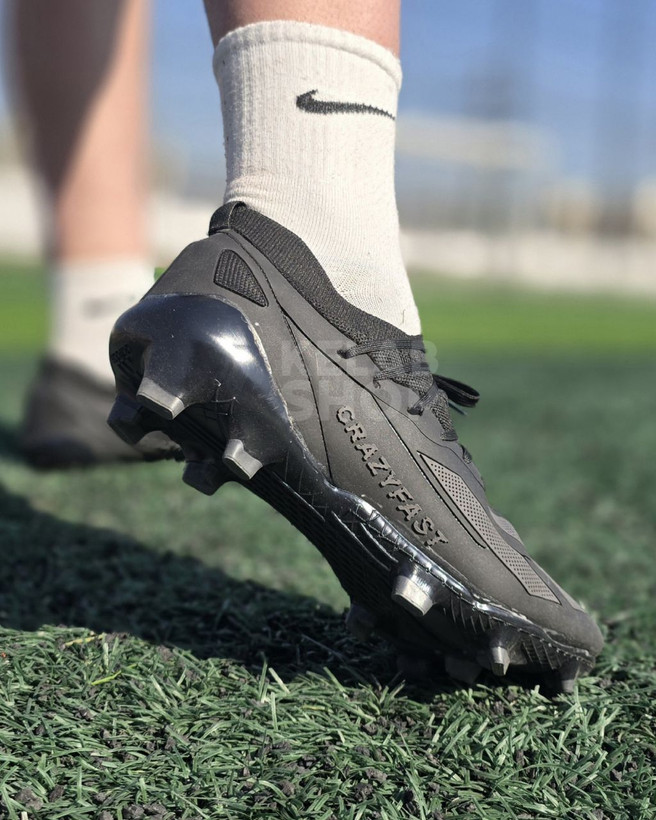 کفش فوتبال آدیداس ایکس کریزی فست مشکی Adidas X Crazy Fast