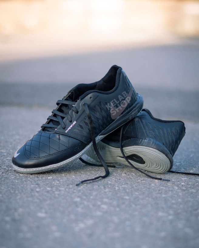 کفش فوتسال نایک لونار گتو مشکی نقره ای Nike Lunar gato ll