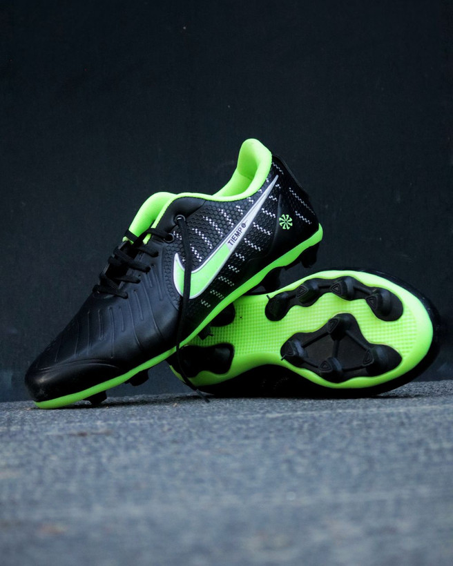 کفش فوتبال تمپو لجند ۱۰ مشکی سبز Nike Tiempo 10