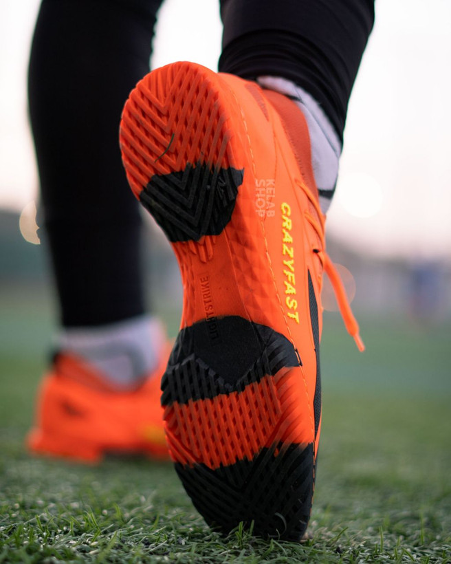 کفش فوتسال کریزی فست نارنجی Adidas X Crazy Fast