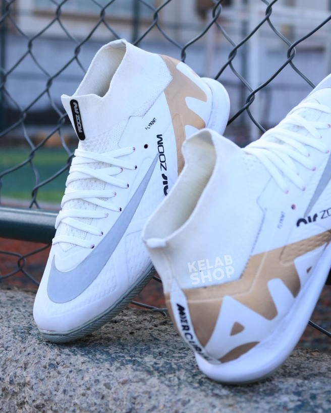 کفش فوتسال نایک ایرزوم سفیدطلایی ساقدار Nike Airzoom