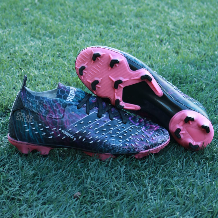 کفش فوتبال آدیداس پردیتور فریک ۲۰۲۴ مشکی بنفش Adidas Predator Freak